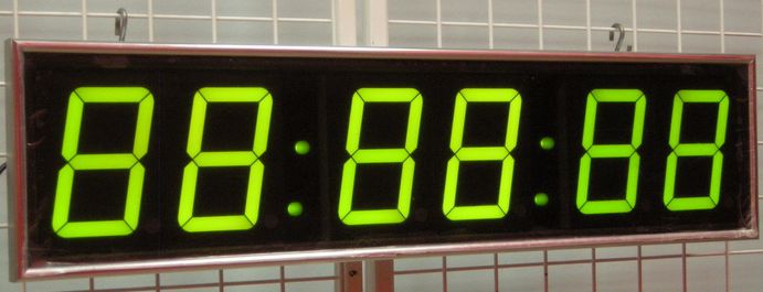 Электронные часы, пример №2